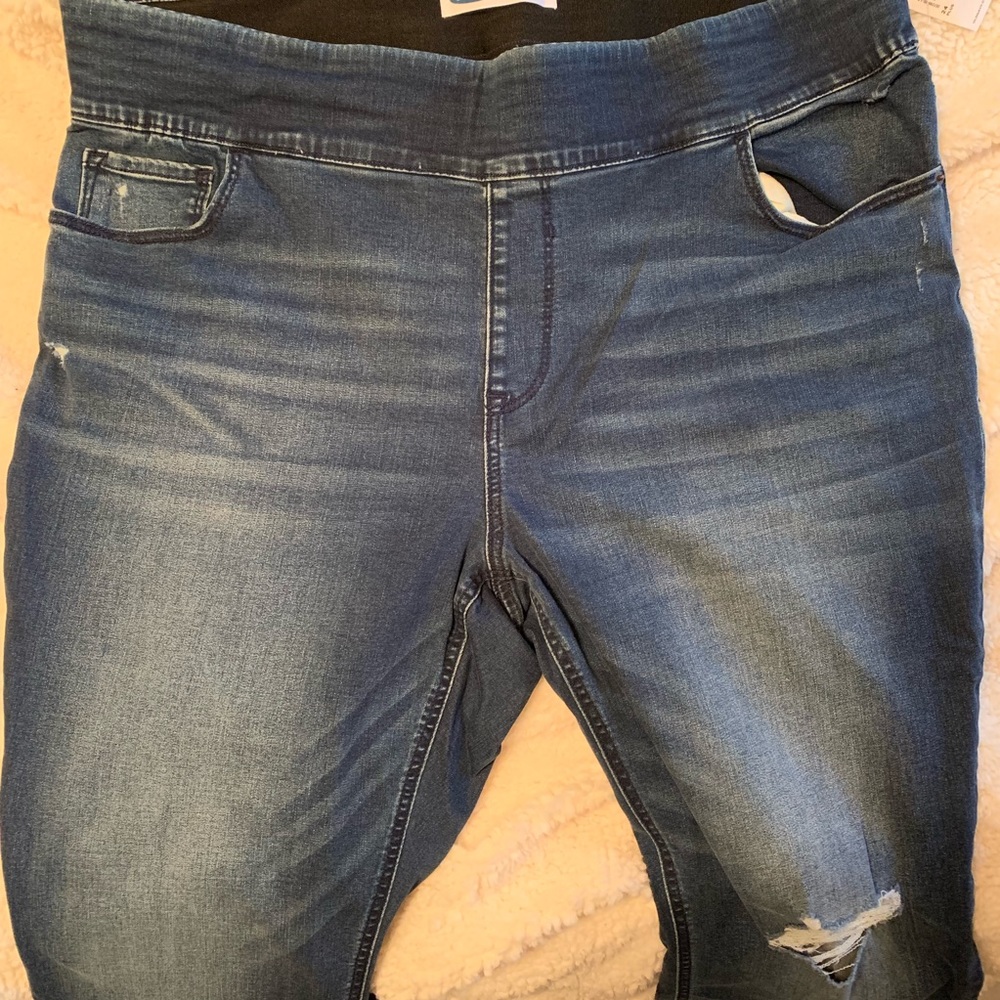 NWT Old Navy Rockstar skinny jeans plus size 24